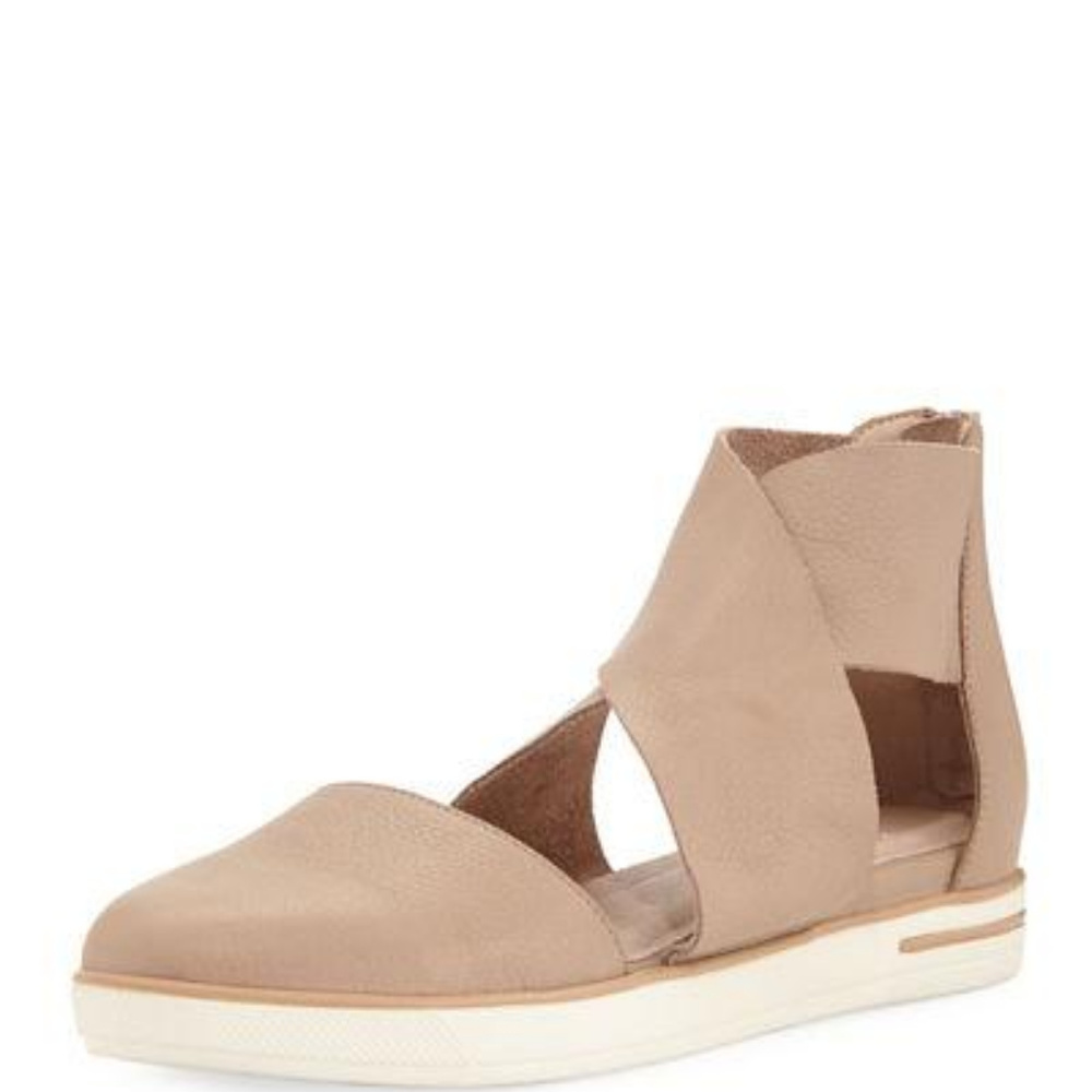 **ISO** Eileen Fisher Carver Platform Sneaker